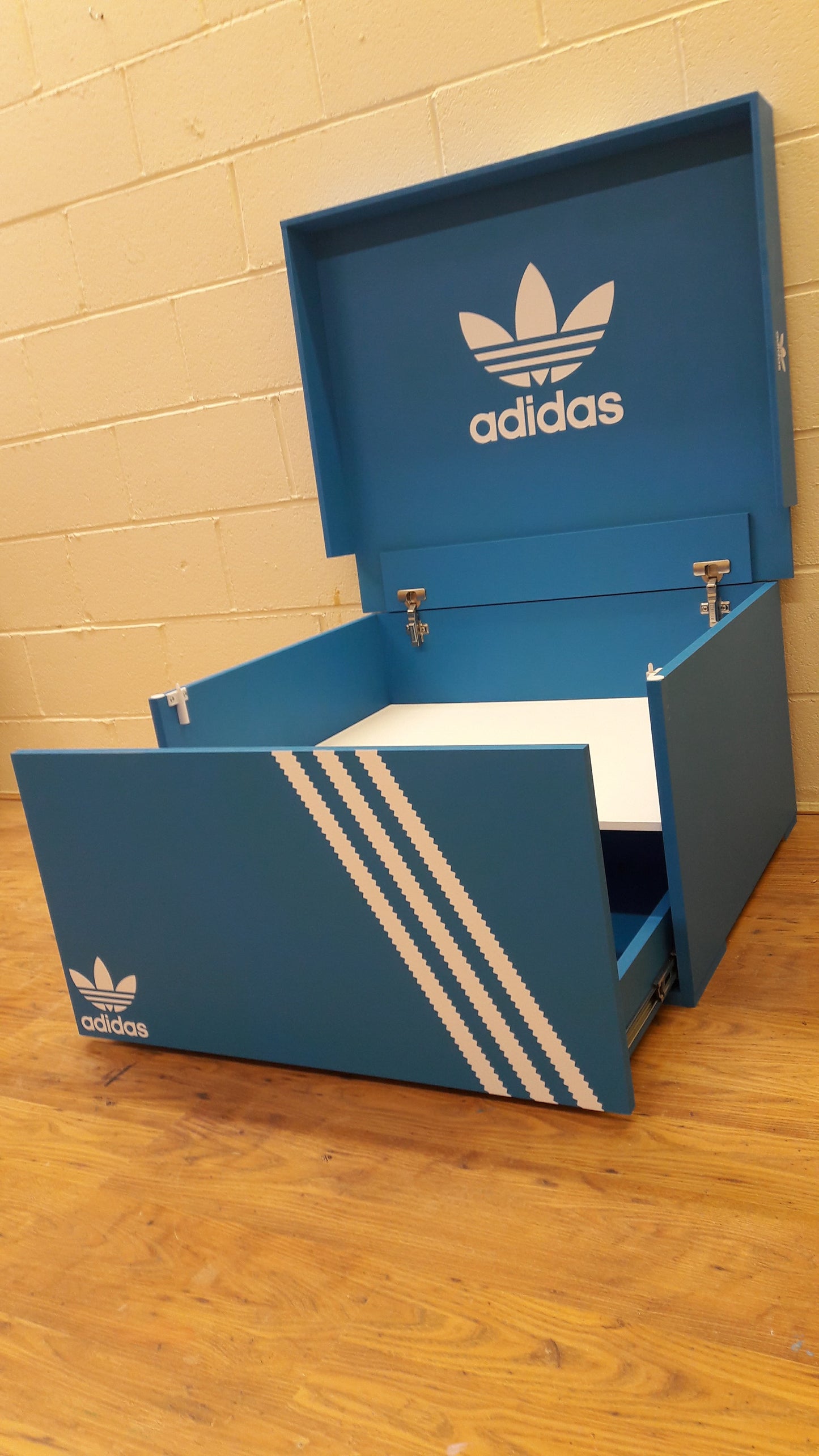 XL Trainer Storage Box - Holds 12no pairs of trainers