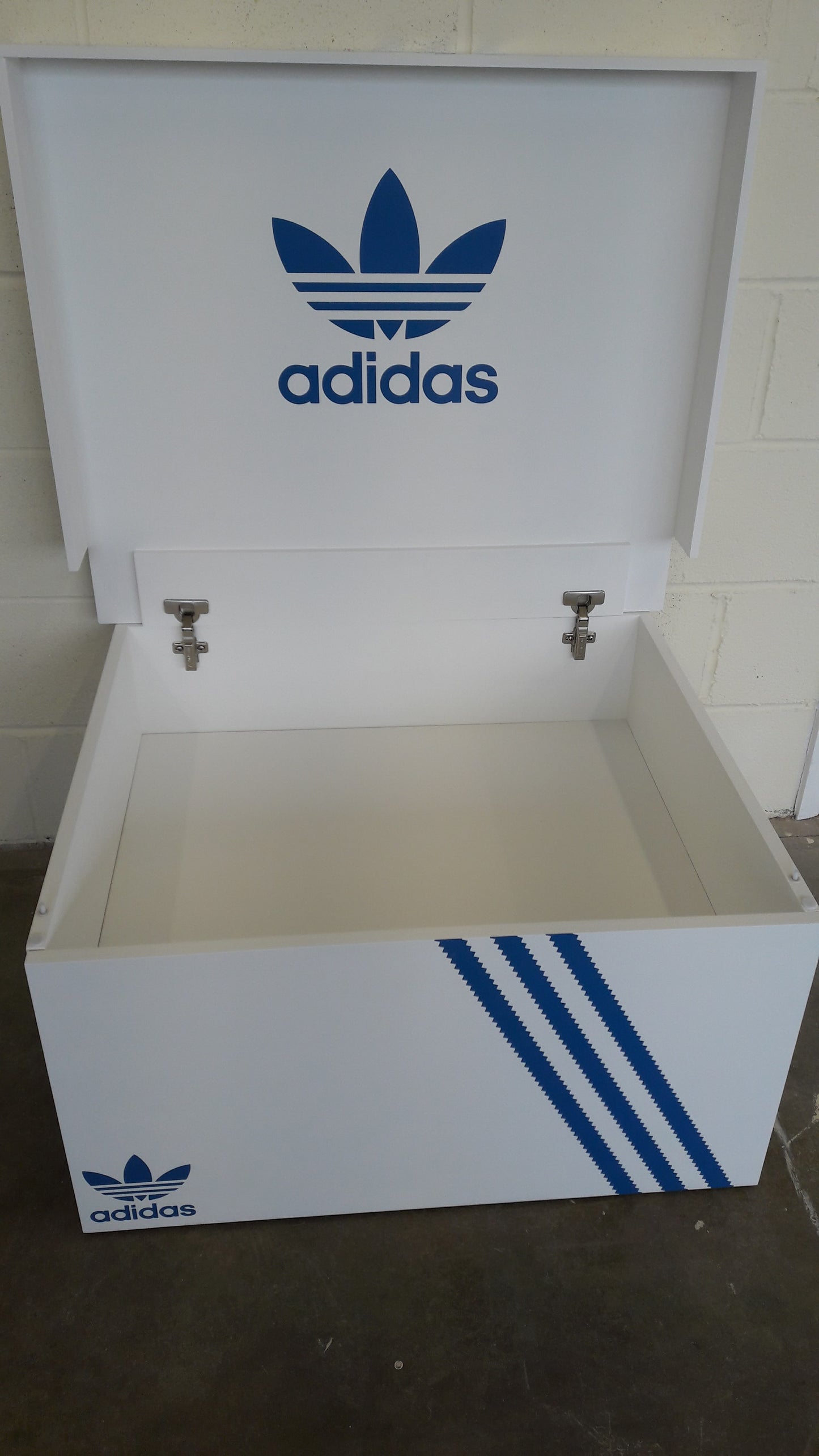 XL Giant Trainer Shoe Storage Box - Holds 12no pairs of trainers