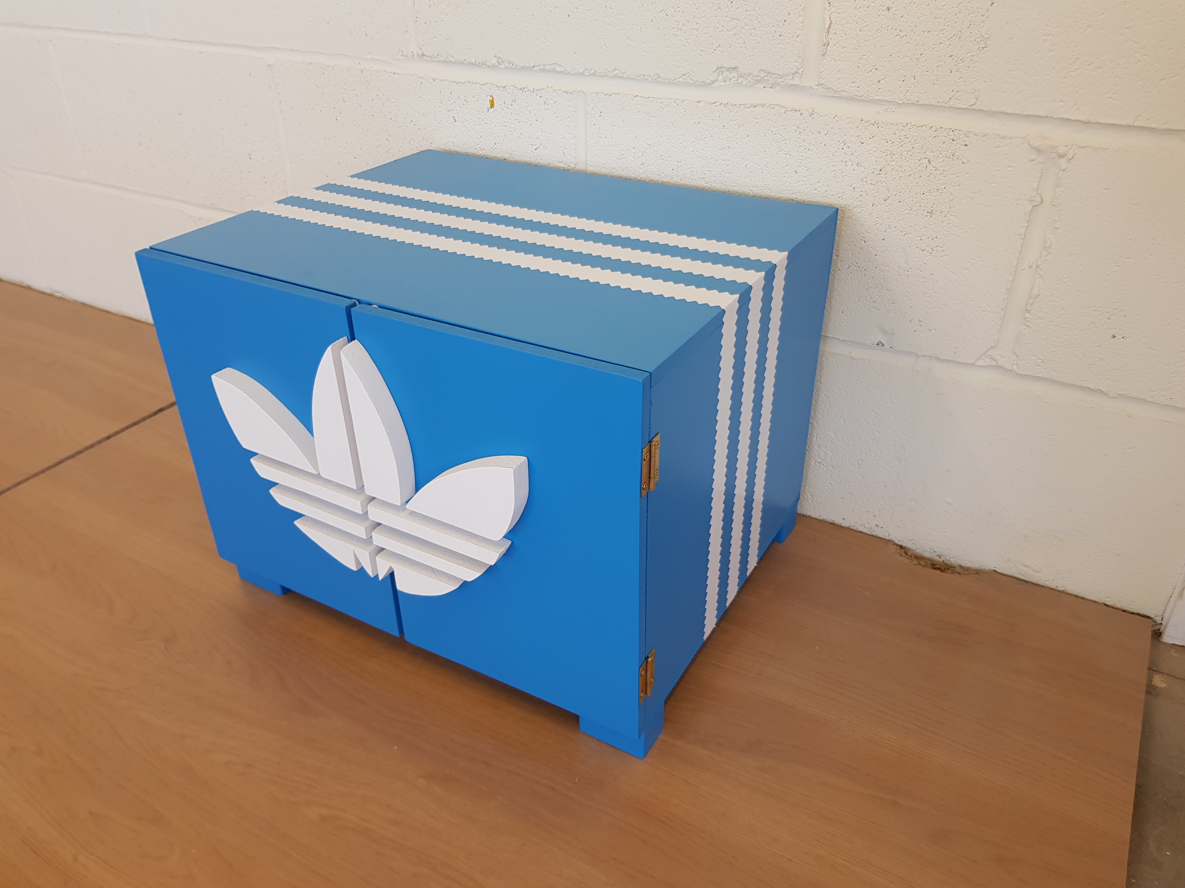 Adidas 2025 box storage